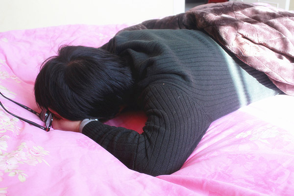 喝咖啡的利弊(老年人喝咖啡的利弊)