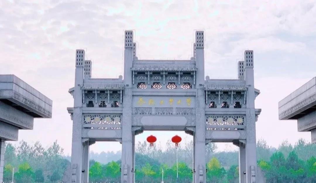 5大校区，占地超7千亩，图书馆藏书340余万册！安徽这所高校大到