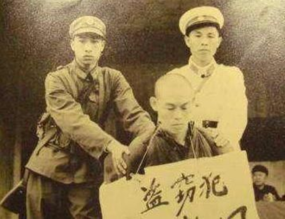 1959年，北京一小偷靠“轻功”盗走故宫15亿文物，真相到底如何？