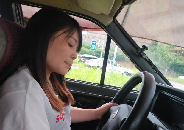 填报志愿后别傻傻等待了，想提前知道是否被录取，一招就可搞定