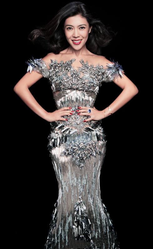 张宇主持人个人图片(国产时尚女魔头张宇再出发) - 散下步