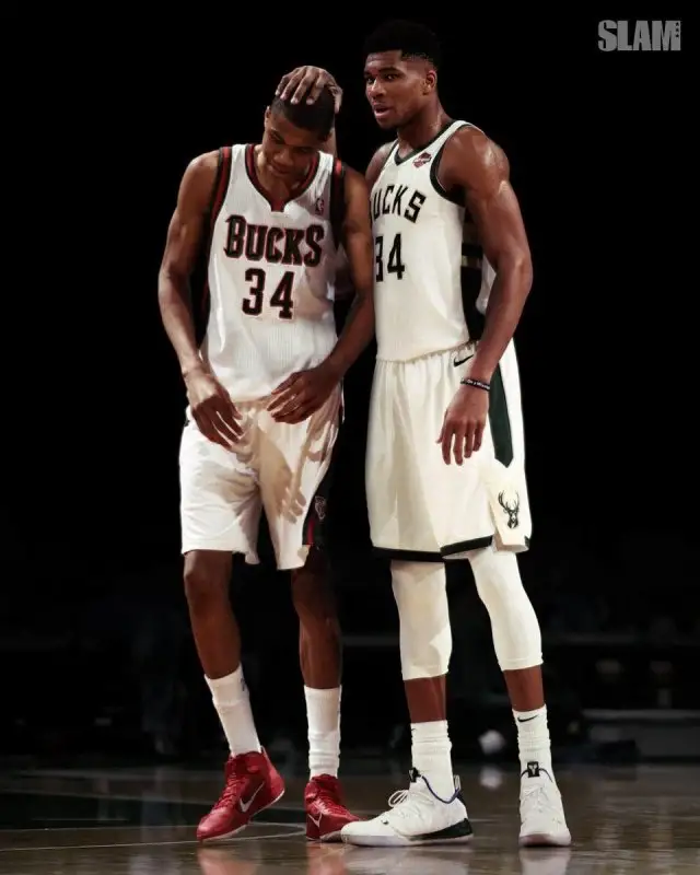 nba字母哥为什么变壮（7图看字母哥肌肉进化史：麒麟臂1年比1年夸张，竹竿身材变KD+詹皇）