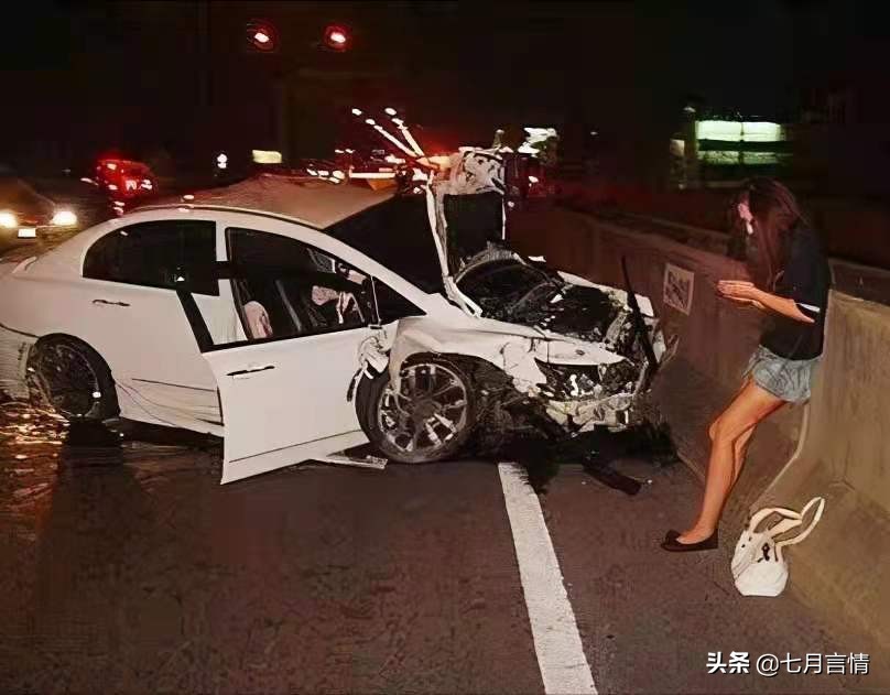 首播豆瓣9.1的《禁忌女孩》让校草怀孕｜等了3年，错过血亏