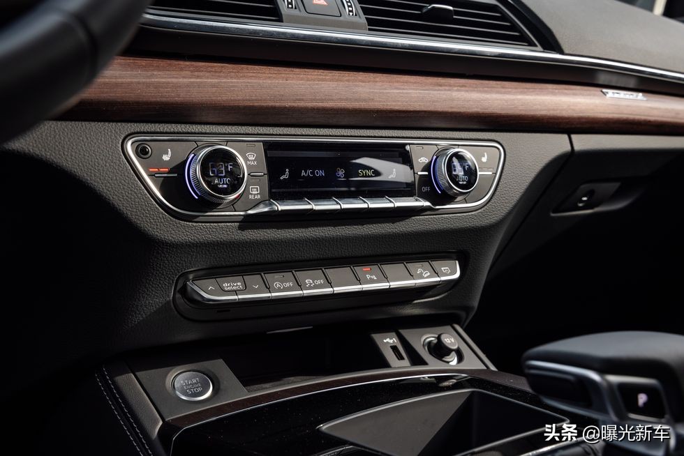 奥迪Q5和Q5 Sportback，2021款，新车上市