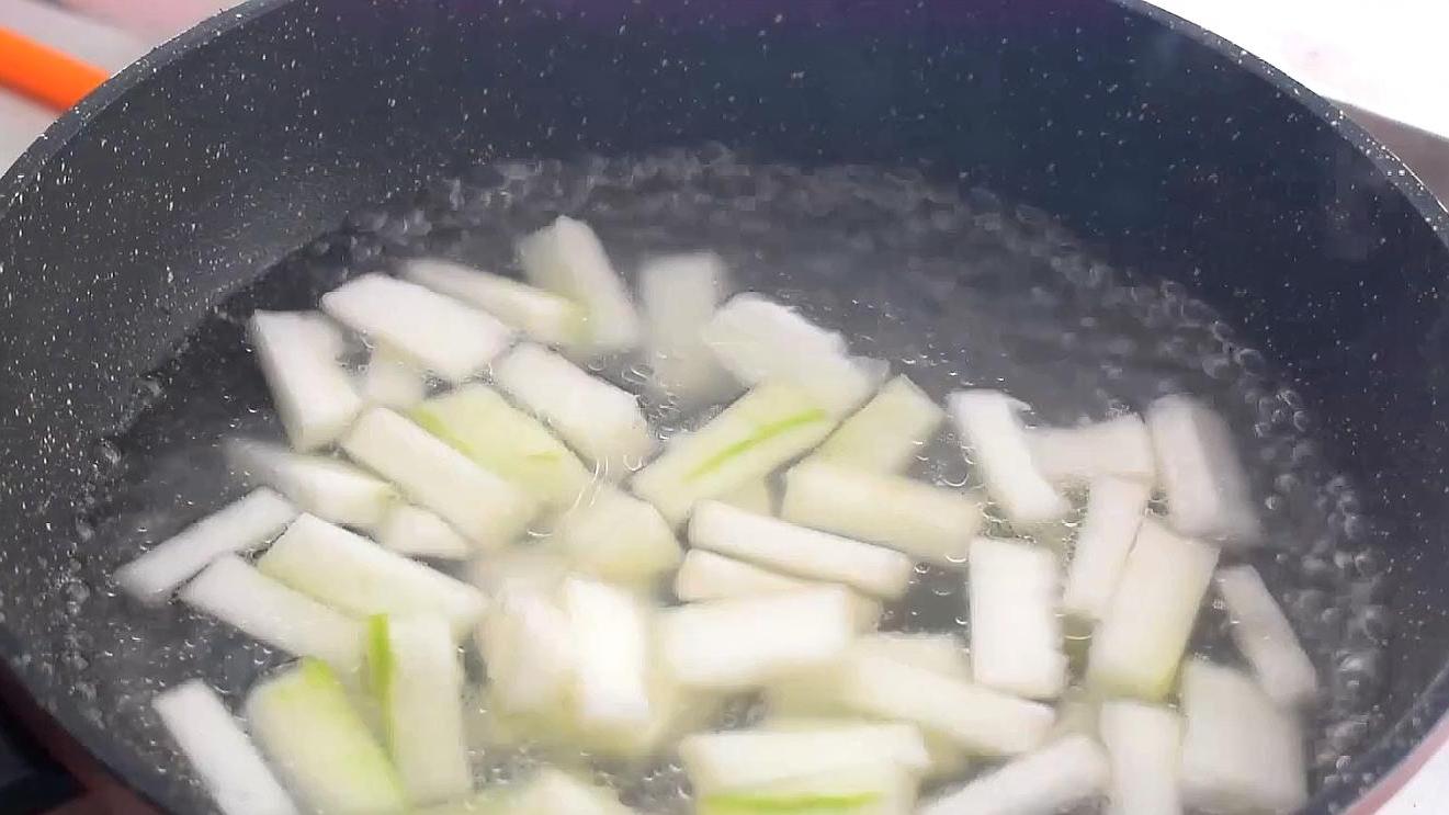 炒冬瓜的做法,豬肉炒冬瓜的做法