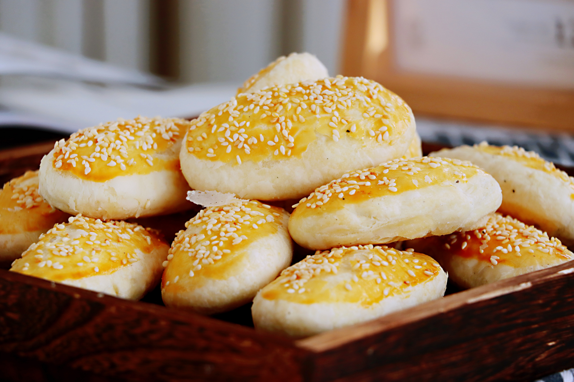 【椒盐牛舌饼】做法步骤图 香酥掉渣层次多 好吃不腻别错过-起舞食谱网