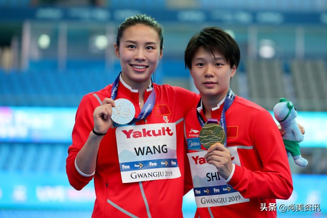 奥运会领奖牌的都有哪些人（东京奥运会奖牌榜中国位居榜首！前18名中国奥运金牌得主名单）