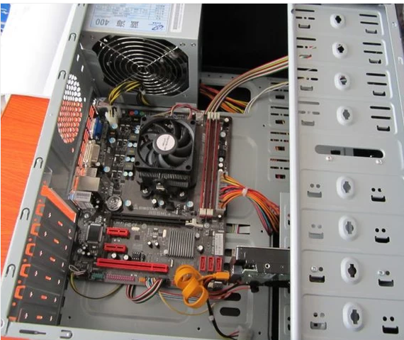 组装电脑步骤电脑怎么组装台式电脑连线