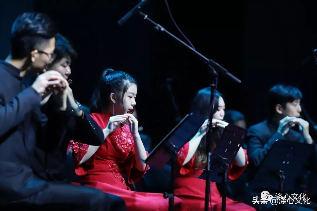 川音点石竹笛乐团与西安建筑科技大学华清学院交流音乐会圆满举行