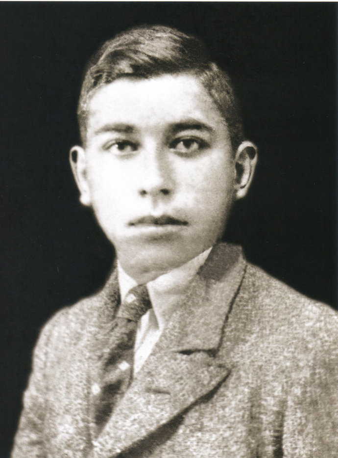 中国学生对汉斯·米勒说：如果你想参加反法西斯战争，就去中国吧