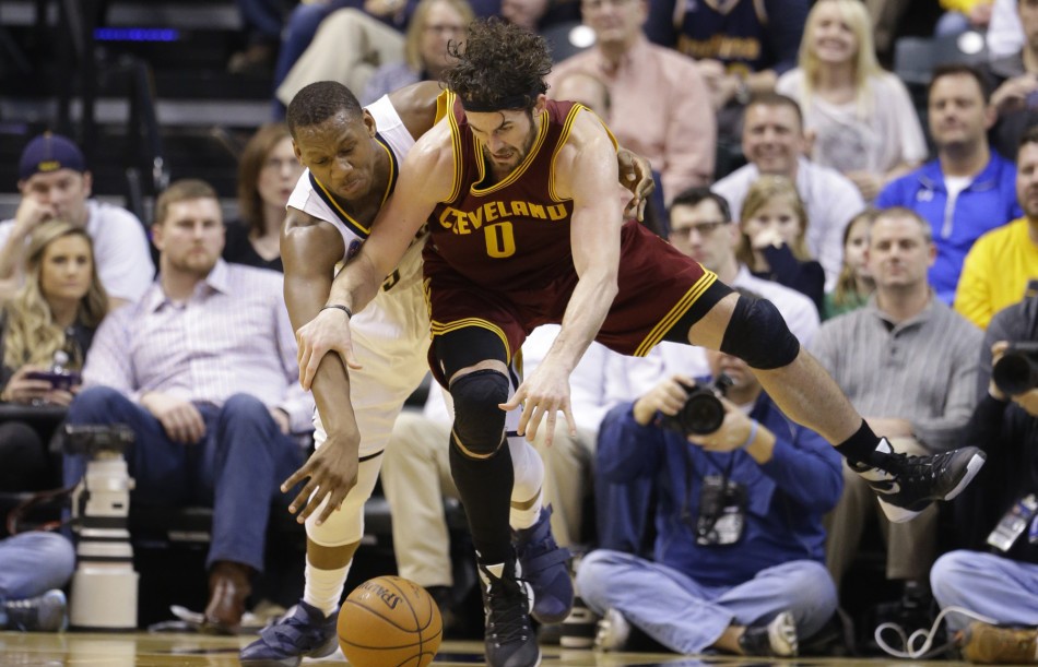 为什么nba球员容易累(深度分析，为什么NBA球员打几十分钟就累，普通人能否承受得住？)