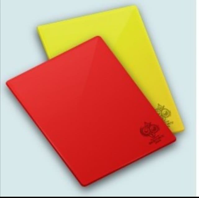 足球吃牌什么意思（足坛关于“吃牌”的三大奇葩纪录！一人比赛刚开始就吃到红牌）-华海博客