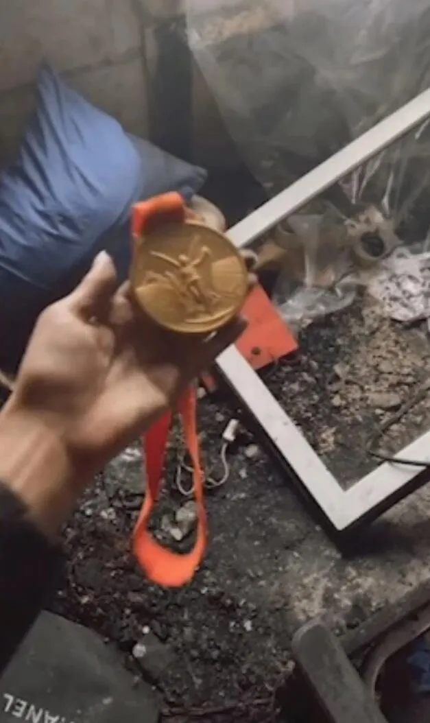 奥运金牌含金量是多少克（东京奥运会金牌重556克，金子只有6克，是因为日本太抠了吗？）