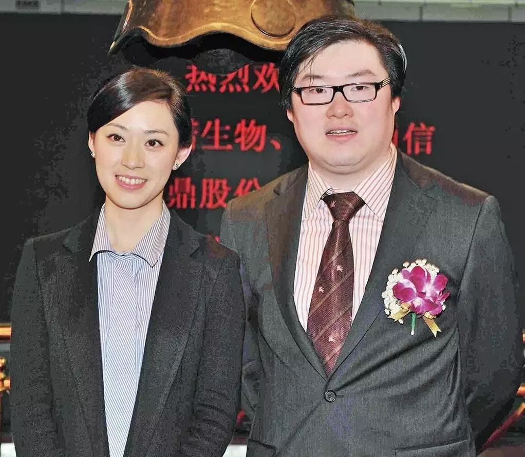 80后夫妻白手起家,创业10年即上市,最高财富245亿,为啥这么牛