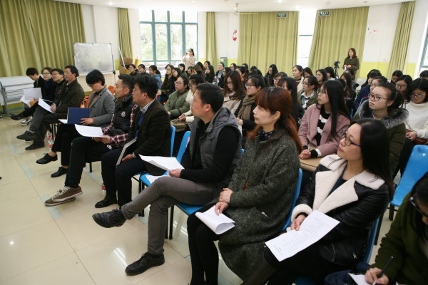 师范大学排名火了，想当老师的可以参考，第一梯队的毕业生很吃香