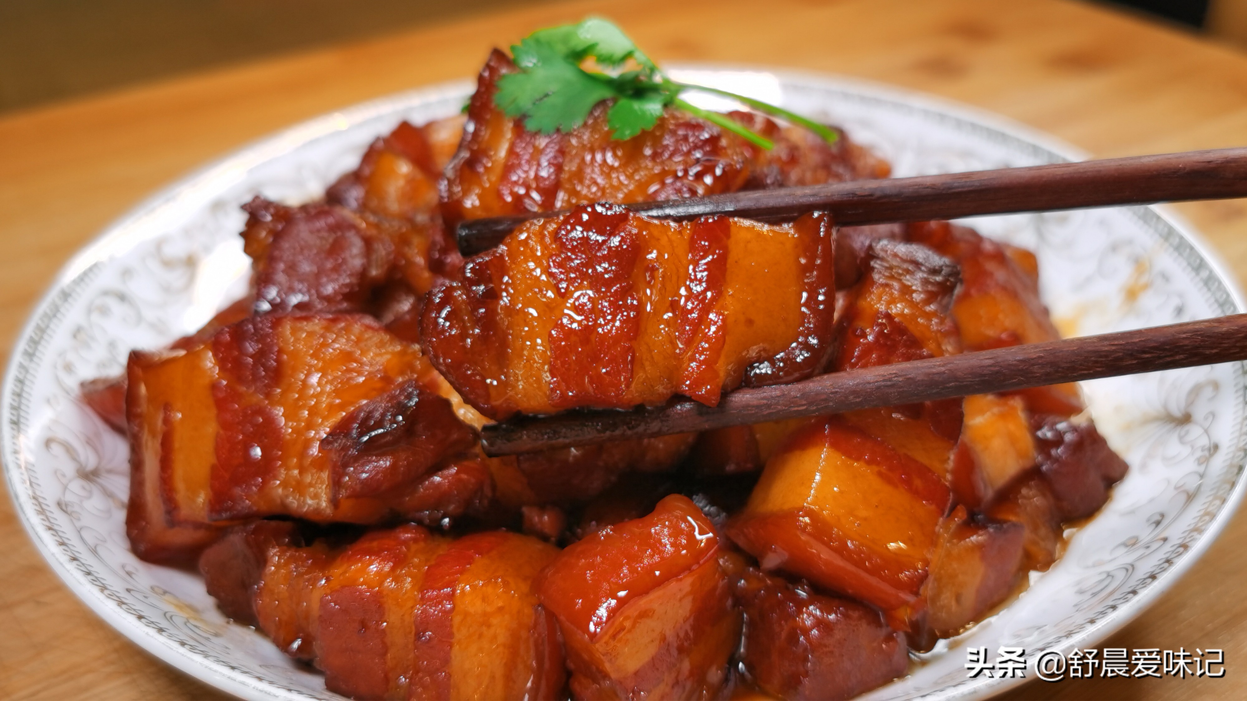 紅燒肉怎么做好吃,紅燒肉怎么做好吃不油膩軟爛