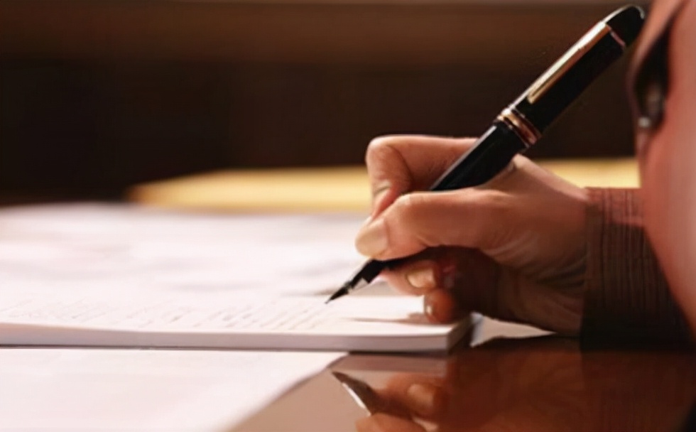 关于大学的演讲稿（2021大学班长竞选演讲稿三分钟3篇汇总）