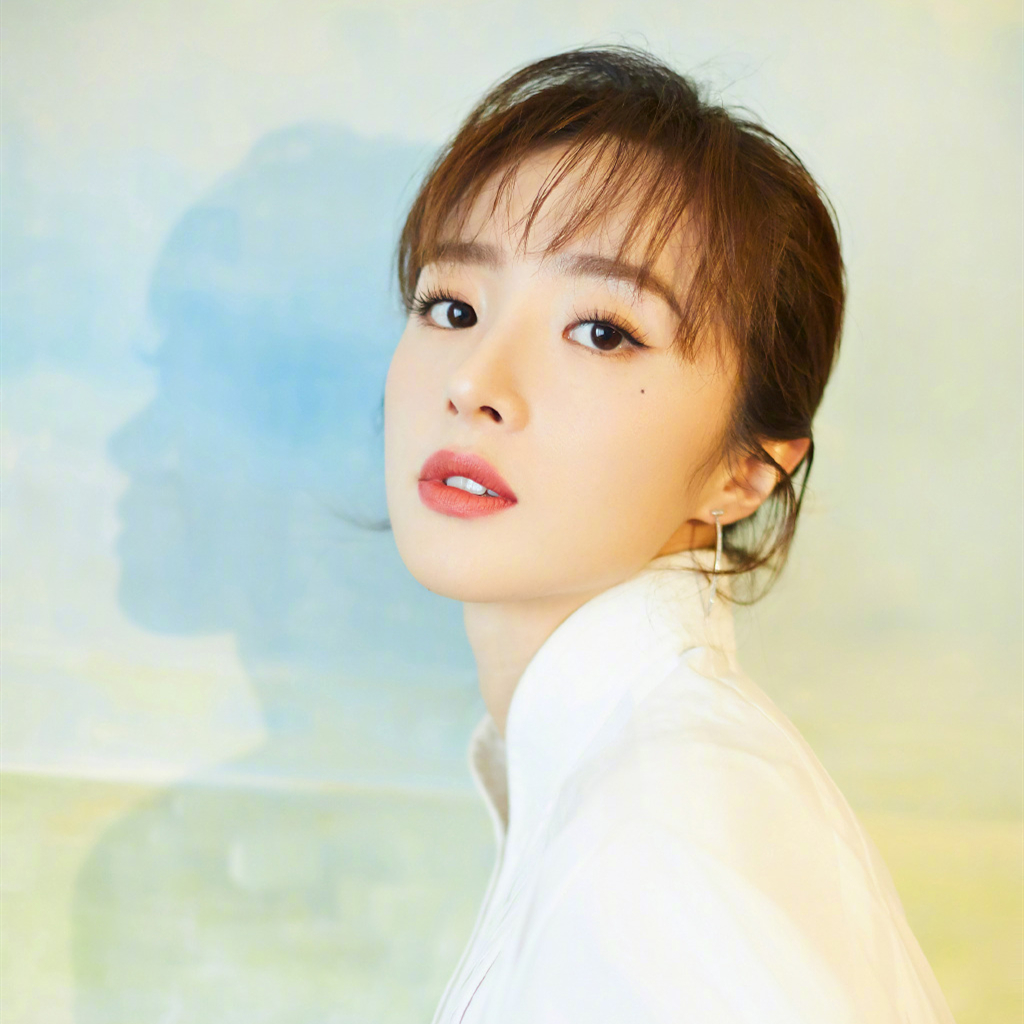 旋风少女校园大学恋（胡冰卿陈星旭姐弟恋疑似分手）