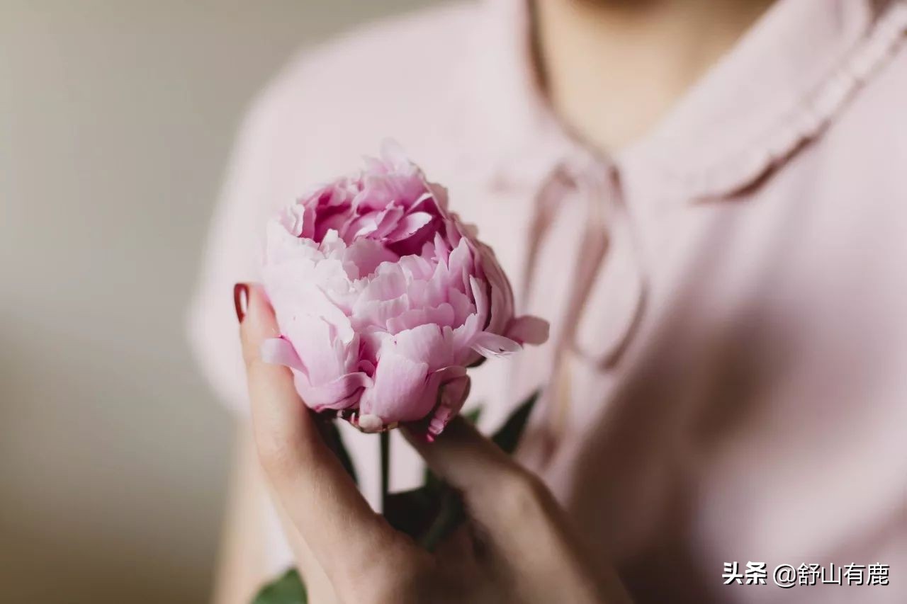 人在单位，我劝你别过分“忍让”，不值得