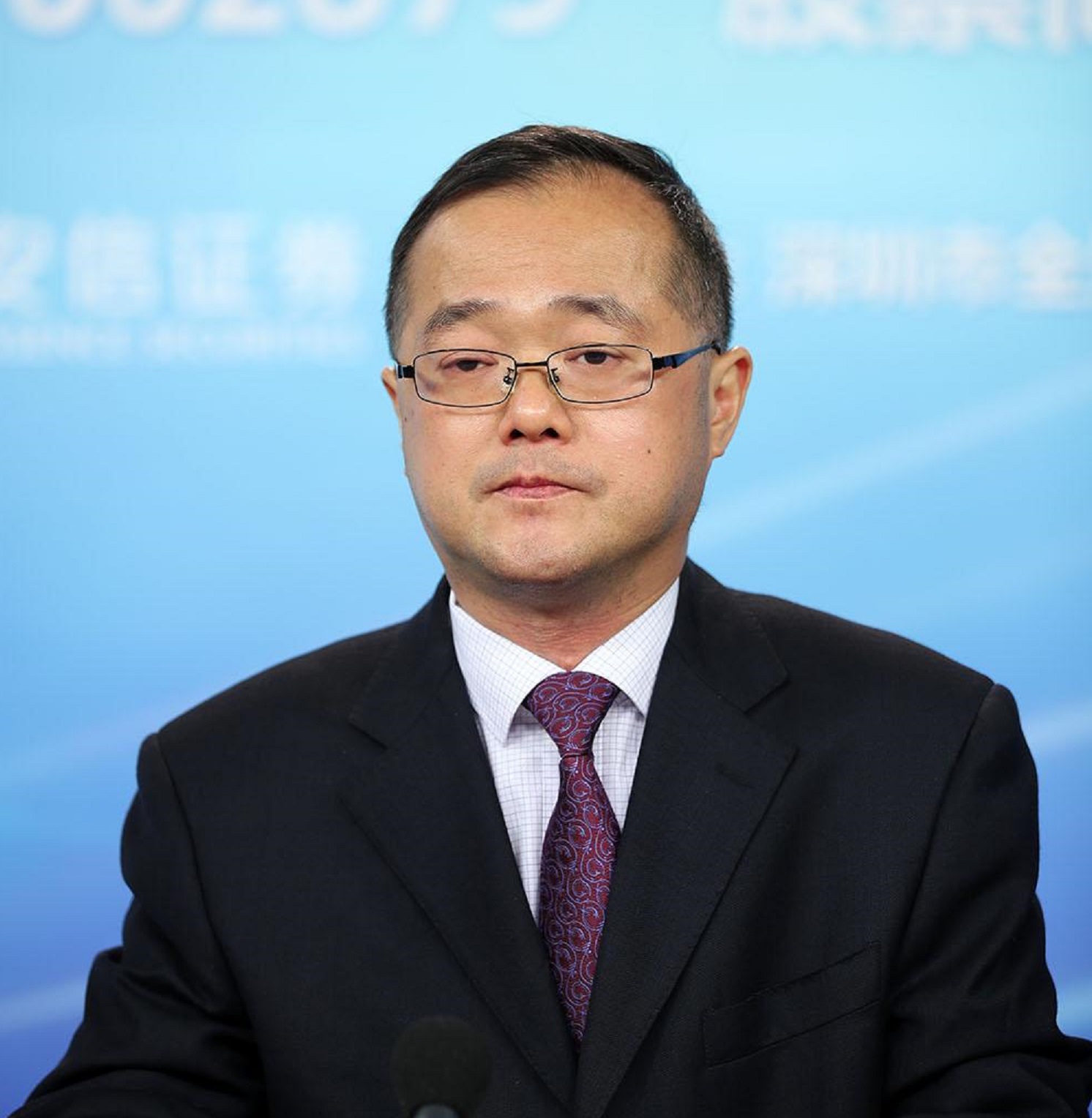 湖南长沙藏市“70后A股董事长”：47岁IPO敲钟，年营收9.41亿