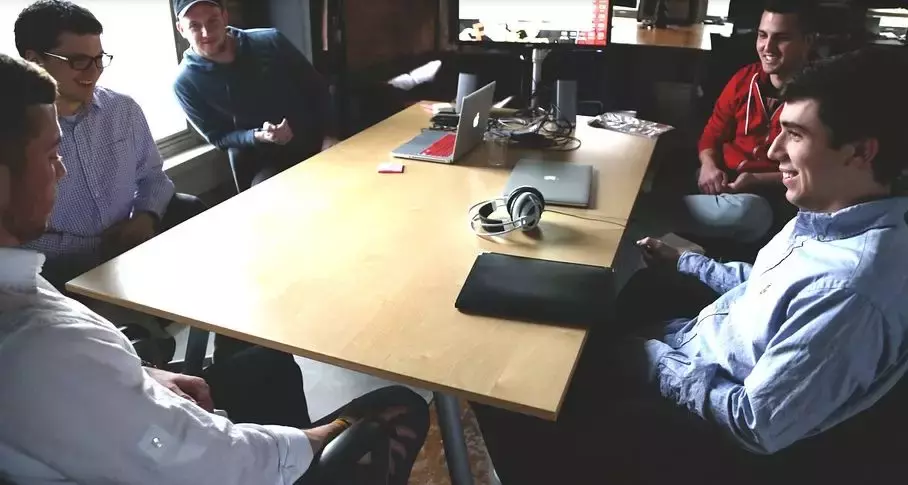 你没未到30岁？创业或许是你的必经之路！200个案例帮你脉动回来