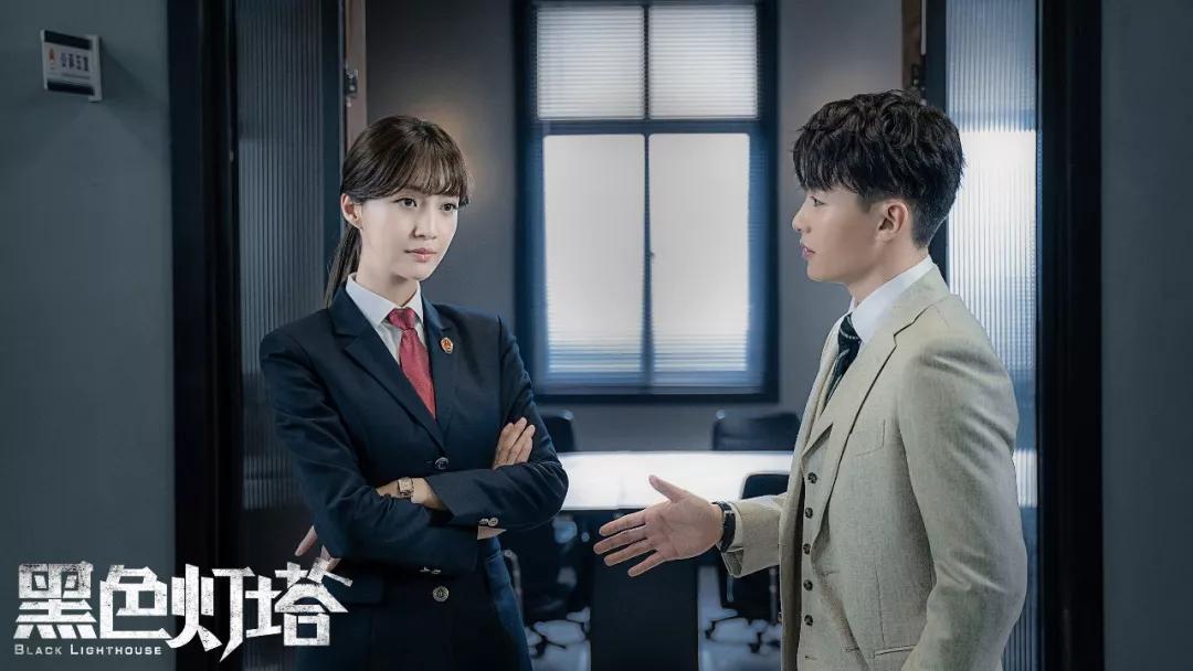 代旭再演精英律师，《黑色灯塔》中魏宇泰圈粉无数，真正的精英