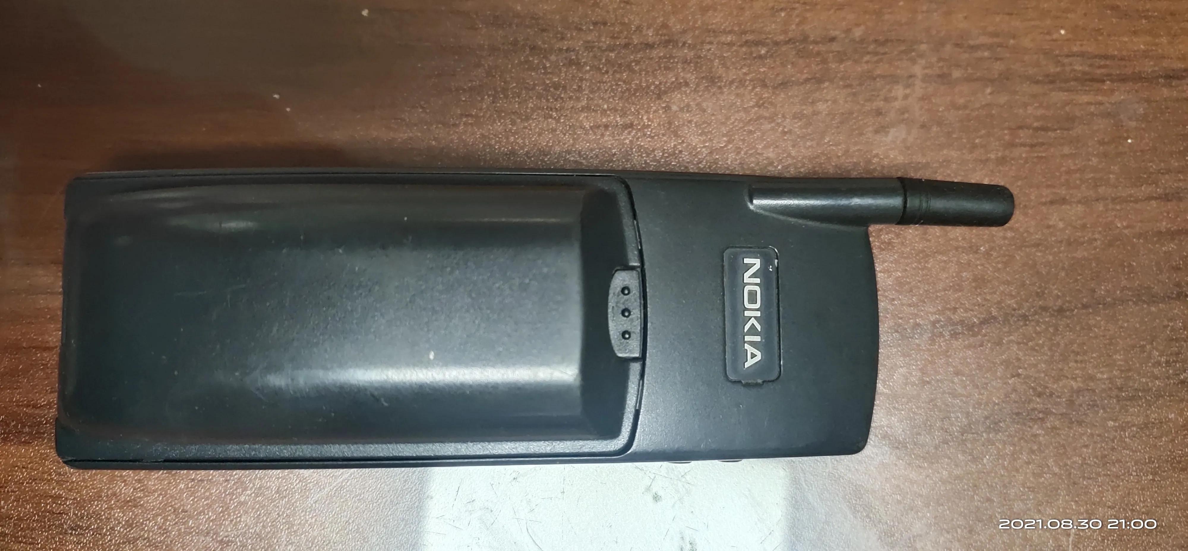 诺基亚8110(诺基亚8110（诺基亚8110当年多少钱）