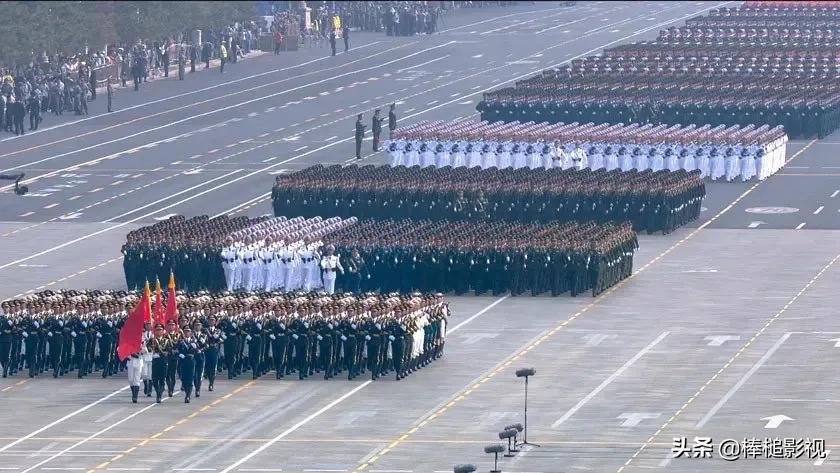 小鲜肉就别演军人了，让这10位硬汉男星告诉你，什么才是军人形象