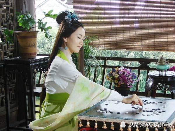 李贺最恐怖的一首诗，胆子不够肥的，轻易不要去读