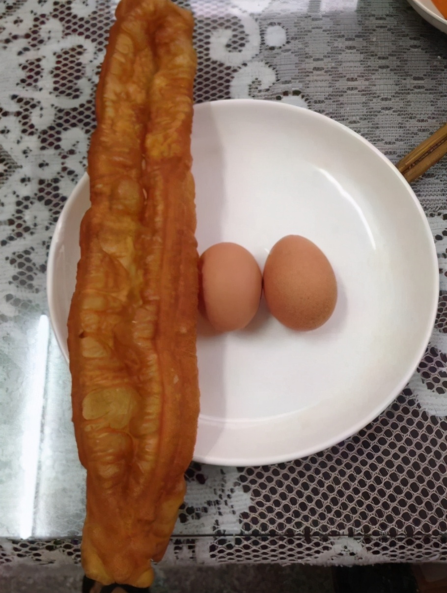 高考穿什么颜色衣服好（高考）