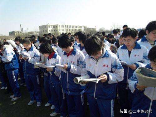 衡水中学新生报到须知，男女生发型有规定样式，短裤裙子要过膝