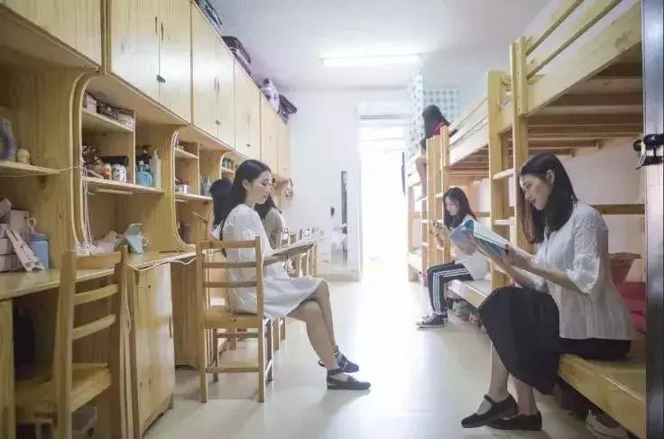 福建省内专科宿舍哪家强?看完小编想申请包年入住!