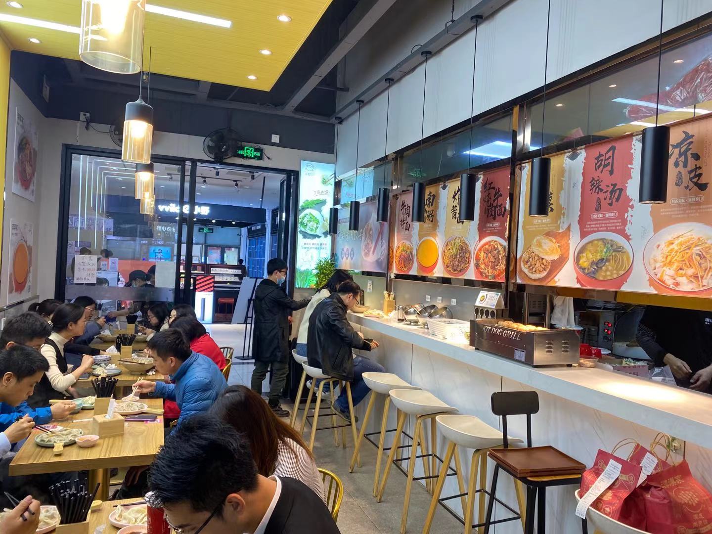 開一家涼皮店賺錢嗎？漠漠家涼皮用這5步解決所有加盟店盈利問題
