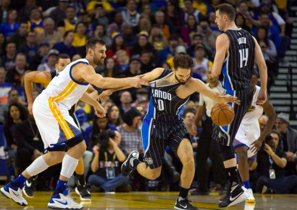 布克为什么停摆nba(首位停摆期退役球员！上赛季总决赛还代表勇士出战：不打球真好)