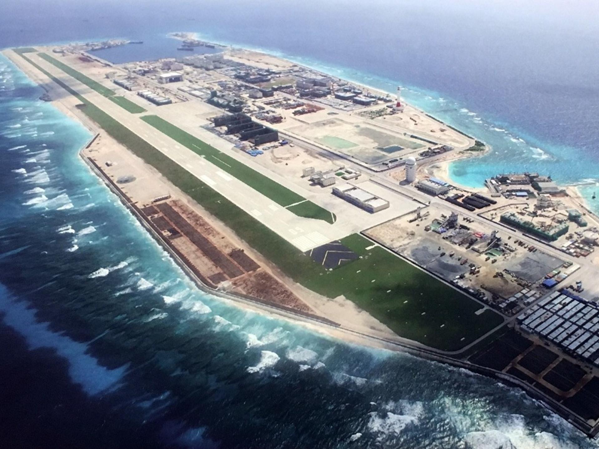 为何渚碧礁和美济礁剩一部分没填,填成大于100平方公里要多久?