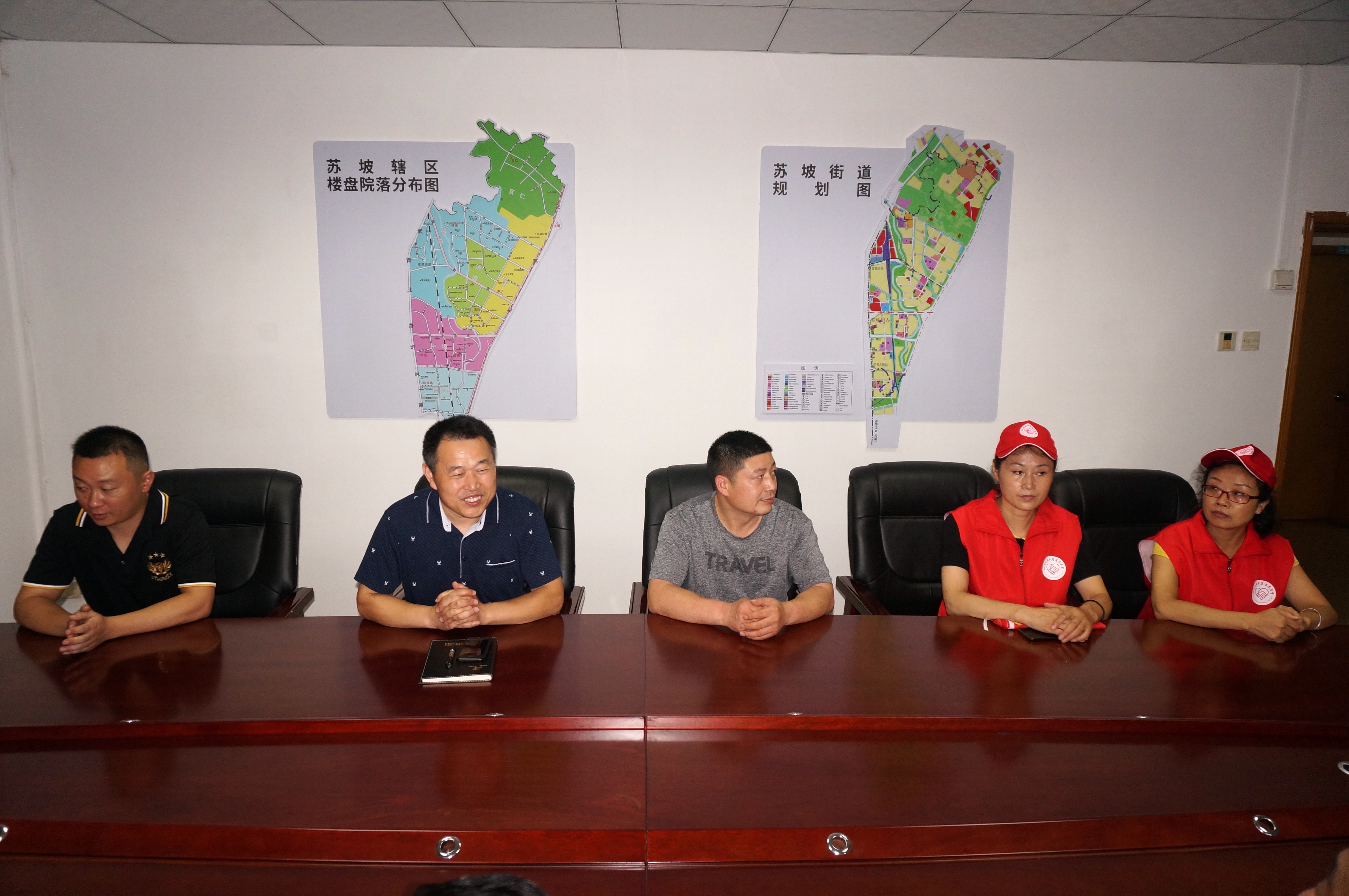 四川省众扶慈善基金会向苏坡街道办事处捐赠防疫物资