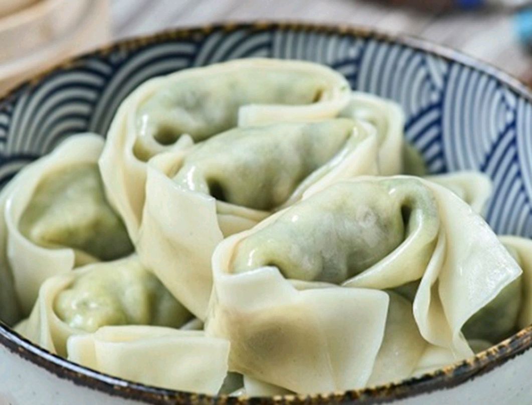 大馄饨是南方的特色小吃,在江浙一带,尤其是上海地区特别受欢迎,全国