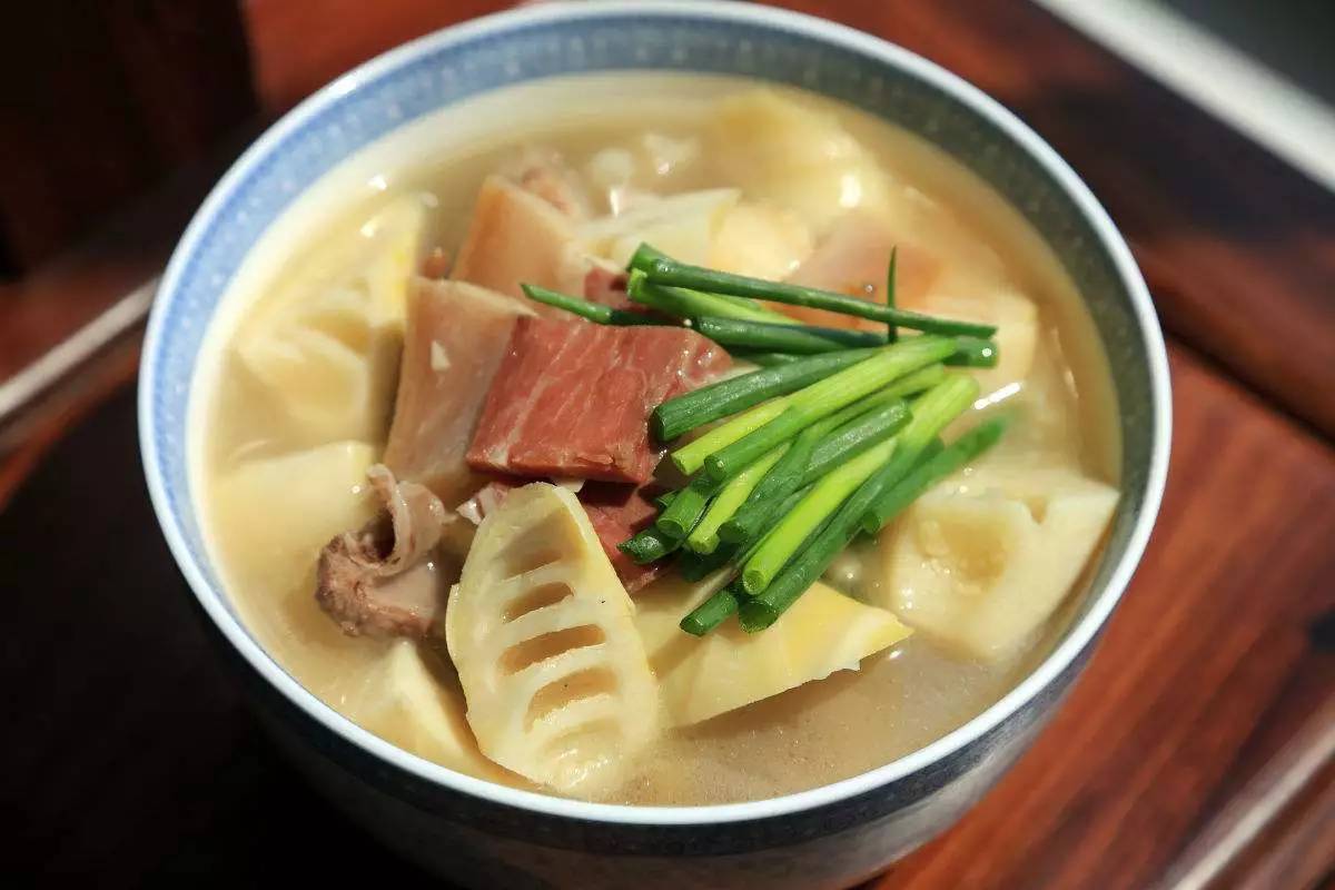 图片[4]-【竹笋豆腐汤】做法步骤图 汤鲜味美 孩子天天就馋它-起舞食谱网