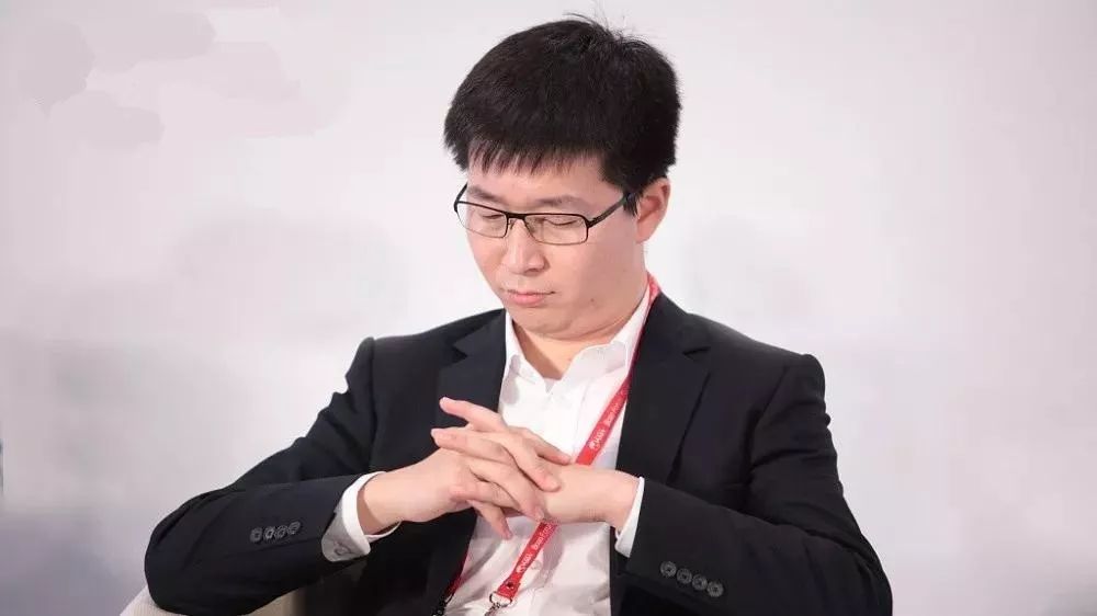 北大学生会主席级别（父亲是央企高官）