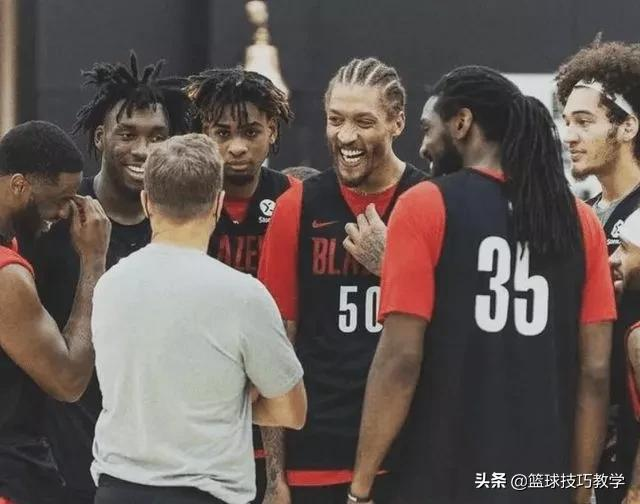 nba中有哪些詹吹(还能打！联盟第一詹吹准备重返NBA)