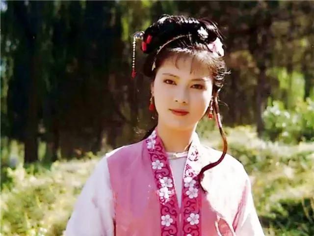 晴雯等人被撵是谁告的密？从李纨对袭人的一句评语可以看出端倪