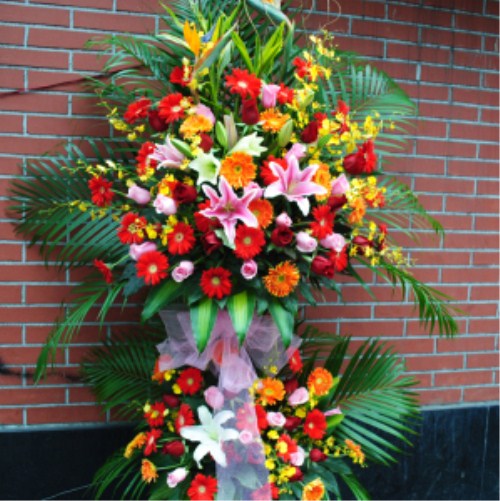 乔迁送花篮可以吗（公司乔迁送花篮有什么讲究）