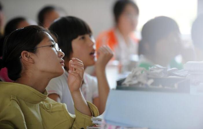 衡水中学“军事化”管理太严格，被指“没人性”？毕业后见分晓