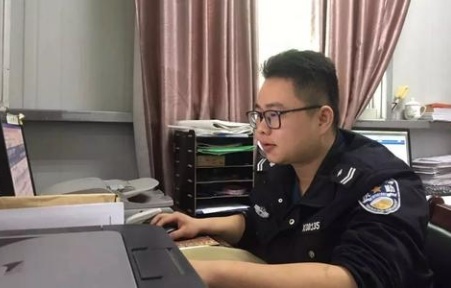 2011年他不顾家人反对，从北大退学改读技校，后来怎么样了