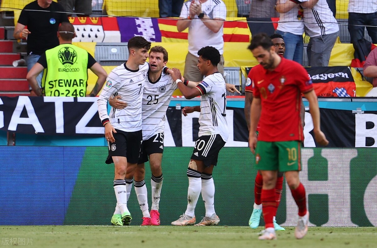 巴西世界杯德国打葡萄牙(半场-C罗破门 迪亚斯 格雷罗两送乌龙 德国2-1葡萄牙)