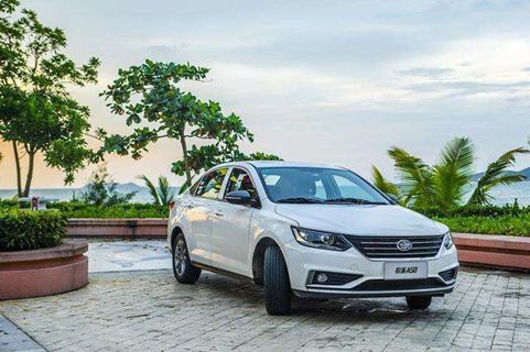 一汽骏派a50报价及图片_骏派a50多少钱一台 - 阜阳汽车网