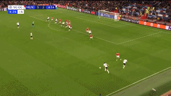 欧冠C罗头球破门无力救主（刺激！95分钟解围，C罗奔向裁判！20秒后跪地狮吼，终于笑了）