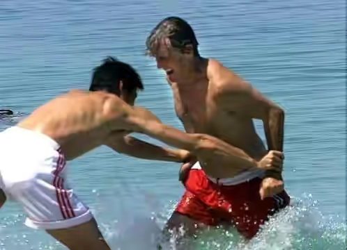 卢米为什么冲进世界杯（国足打进韩日世界杯真的是米卢的功劳吗？米卢真的有这么神奇吗？）