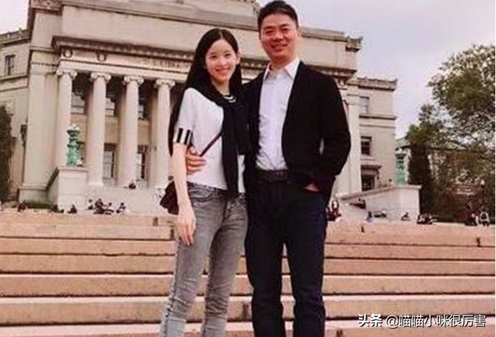 刘强东事件3年后，28岁奶茶妹妹章泽天的聪明让人刮目相看