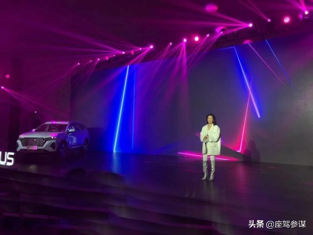 试驾瑞虎7：动力与操控的完美体验